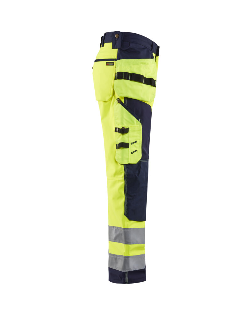 Blåkläder High Vis werkbroek softshell met afneembare gereedschapszakken 1567 - zijkant